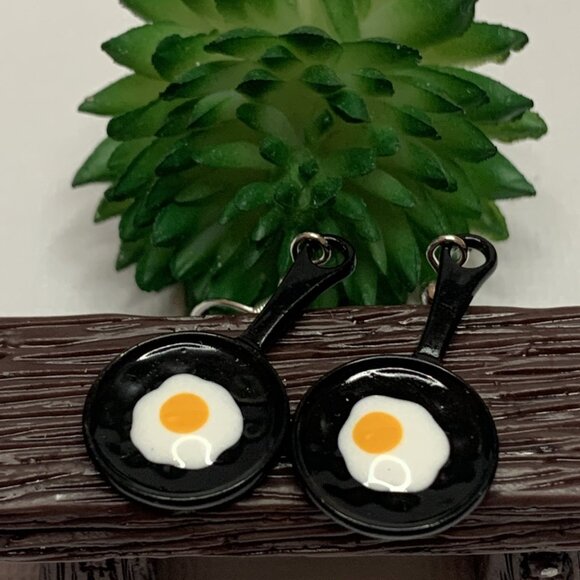 Egg Earrings, Funny Food Earrings, Gift Idea, Silly Food, Cooking Earring, Chef - Picture 1 of 4